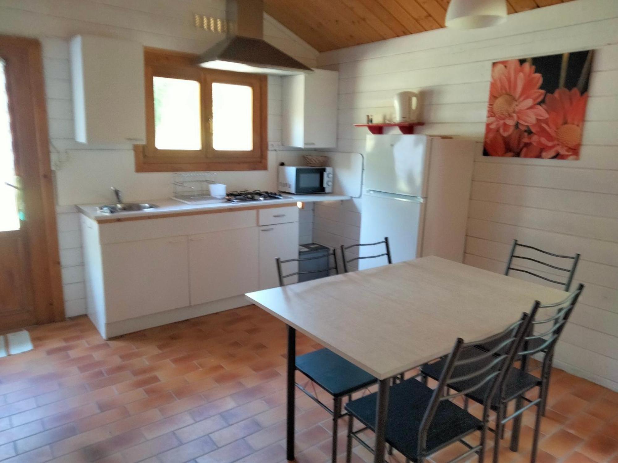 Camping Fontaine Du Roc Pensionat Devillac Exteriör bild